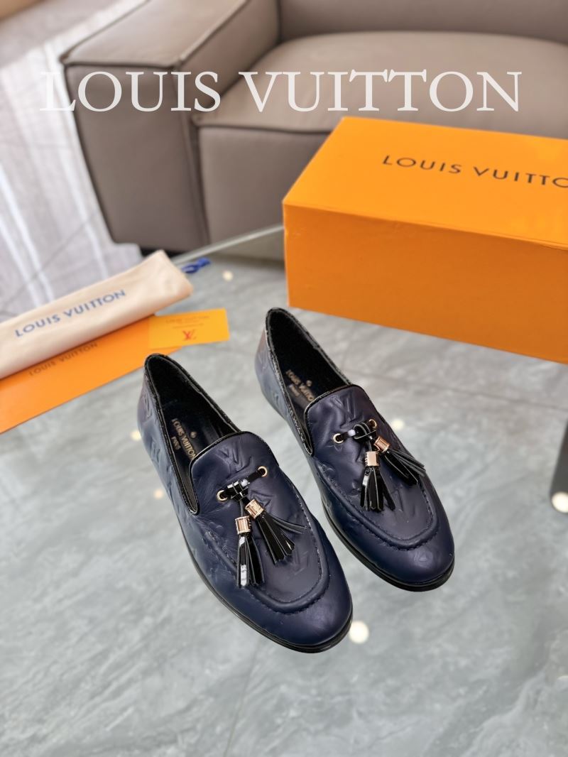 Louis Vuitton Low Shoes